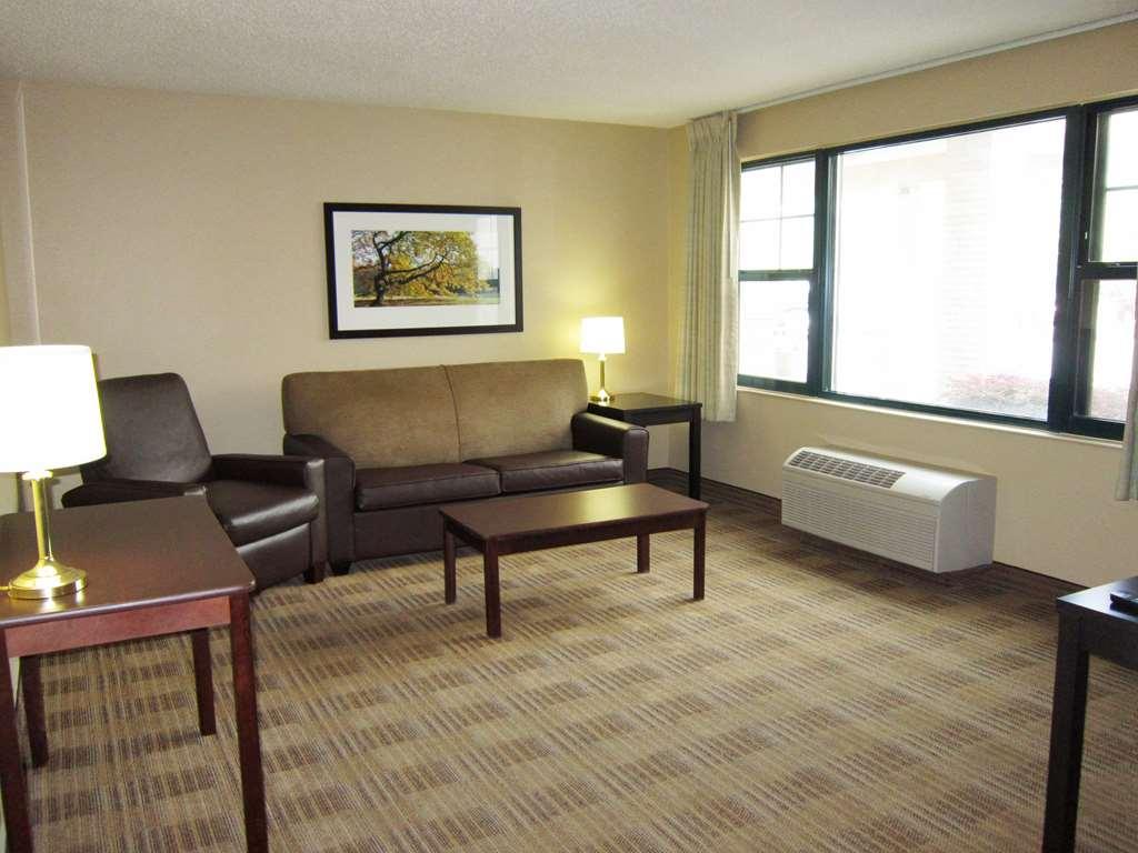 Extended Stay America Select Suites - Detroit - Roseville Oda fotoğraf