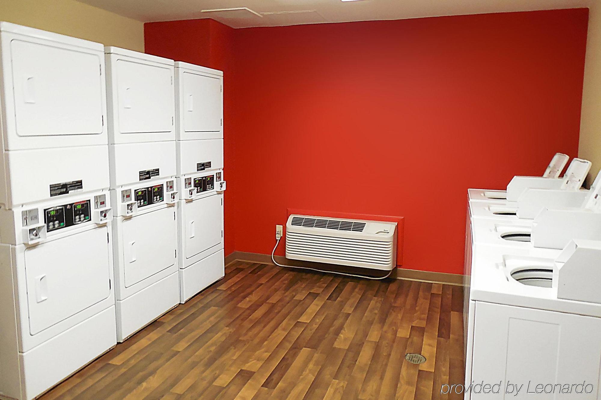 Extended Stay America Select Suites - Detroit - Roseville Dış mekan fotoğraf