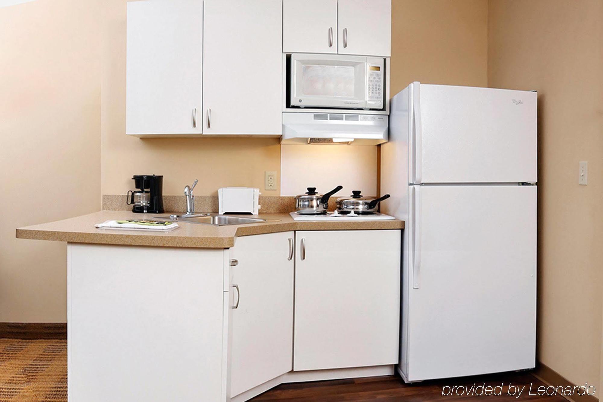 Extended Stay America Select Suites - Detroit - Roseville Dış mekan fotoğraf